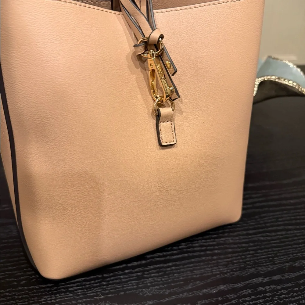 Mali + Lily Women's Black Shoulder Bag - Picture 6 of 9